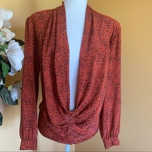 Nicola Sexy front neck open down, Animal print Top